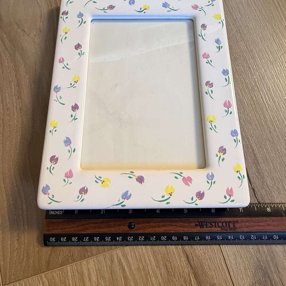 Vintage Ceramic Floral Tulip Picture Frame White Pastel 4x6 Photo Tabletop Decor - Picture 8 of 10